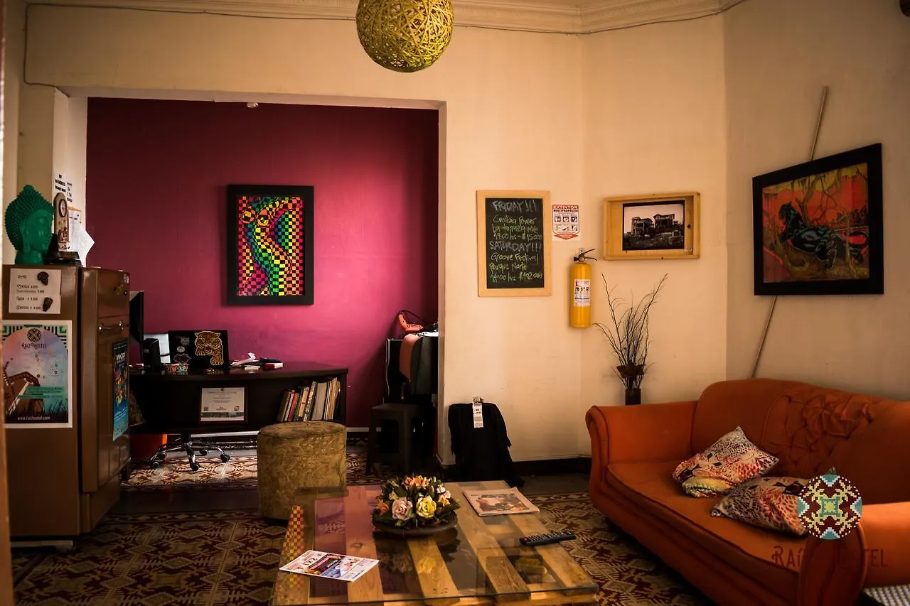 Raiz Hostel Medellín 0*,